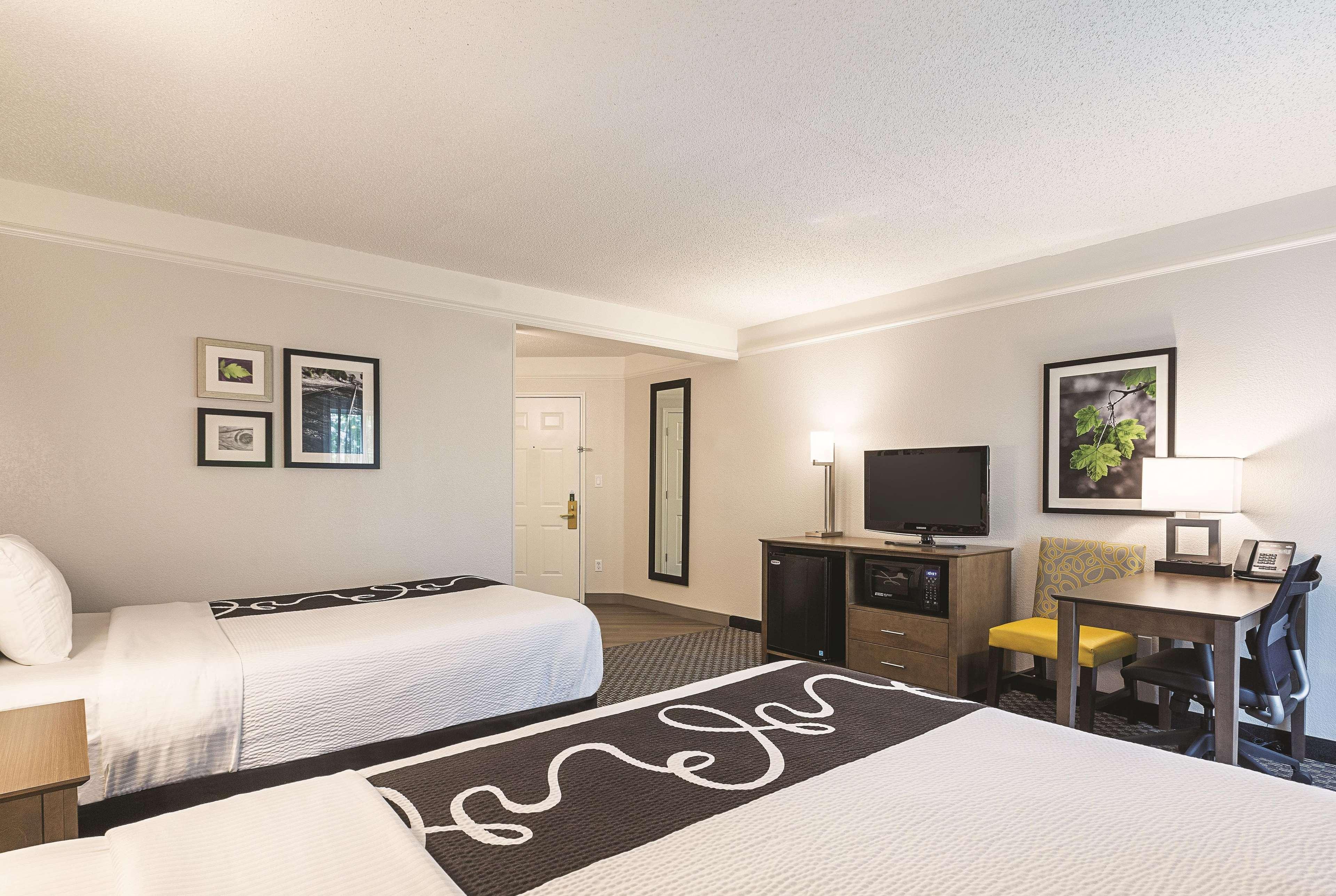 La Quinta By Wyndham Dallas Plano West Экстерьер фото